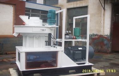 China 55KW Ring Die Wood Pellet Machine 600~800KG/H Capacity , CE Certificate supplier